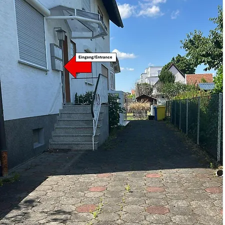 Stielvolle Etagenwohnung In Bester Lage 公寓 布罗登巴赫
