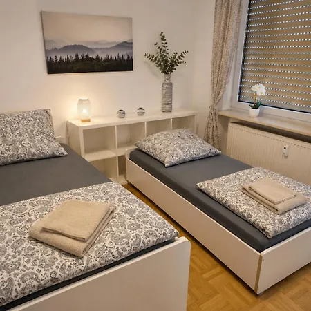 公寓 Stielvolle Etagenwohnung In Bester Lage 布罗登巴赫